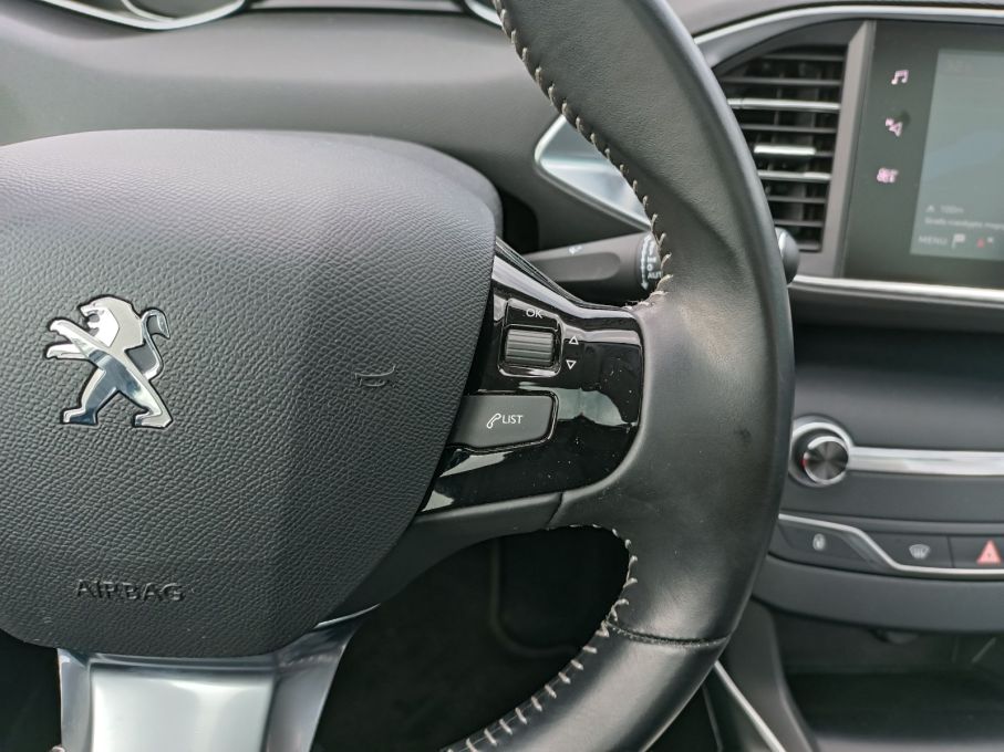 Peugeot 308 Allure 1.2 130 kM Bezwypadkowy Gwarancja VAT23% 20