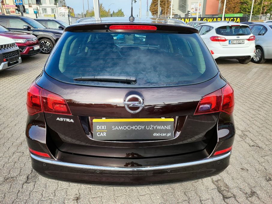 Opel Astra IV COSMO 1,6 115 KM LPG Salon Polska 7