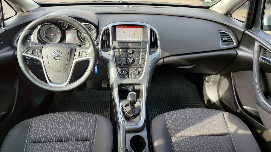 Opel Astra IV 1.4T 140KM Serwis ASO Gwarancja Bezwypadkowy 19