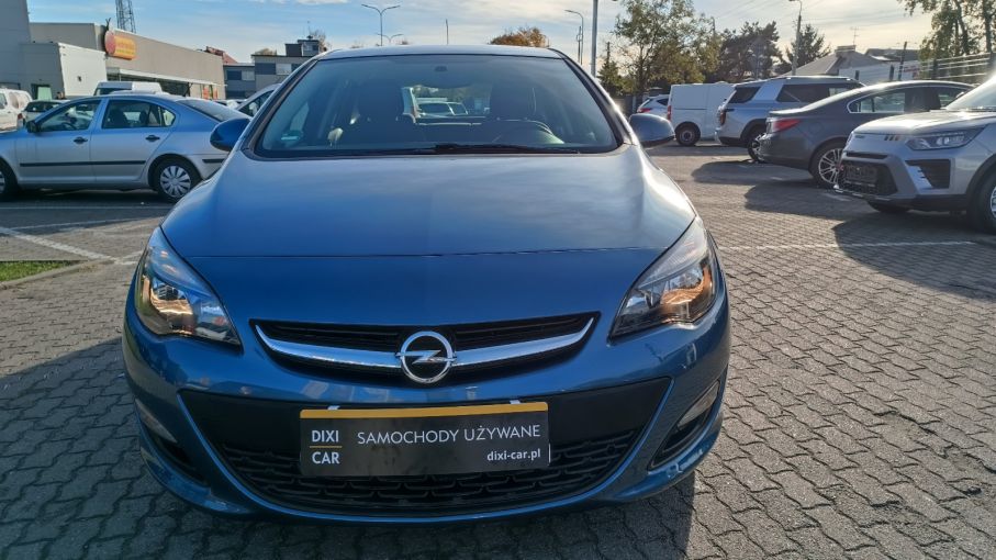 Opel Astra IV 1.4 benzyna Niski Przebieg Serwis ASO Gwarancja 3