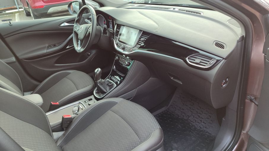 Opel Astra K 1.4T 150KM Innovation Matryce Navi Serwis ASO Gwarancja 13