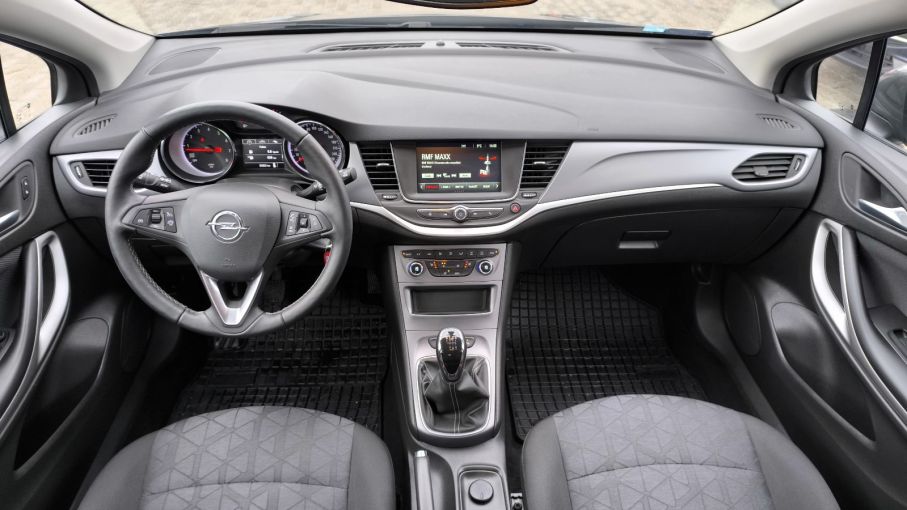 Opel Astra V 1,4 Turbo 150KM, 120 LAT, salon PL, pakiet zimowy, VAT23% 15