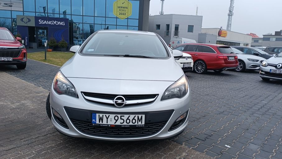 Opel Astra IV 4DR 1,4 Turbo 140KM, salon Polska 3