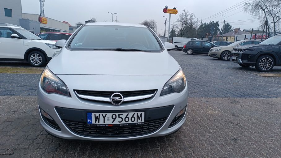 Opel Astra IV 4DR 1,4 Turbo 140KM, salon Polska 6