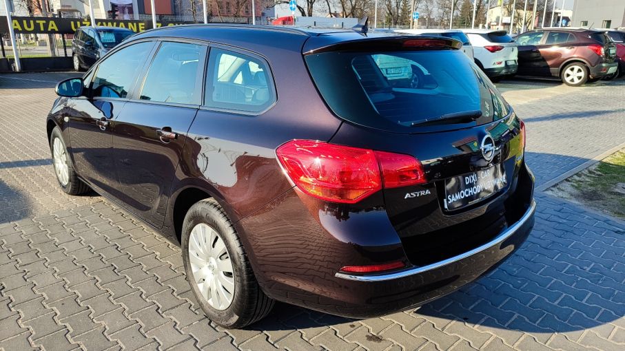 Opel Astra IV 1,6 CDTI 110KM, Xenon, Navi, pakiet zimowy 10