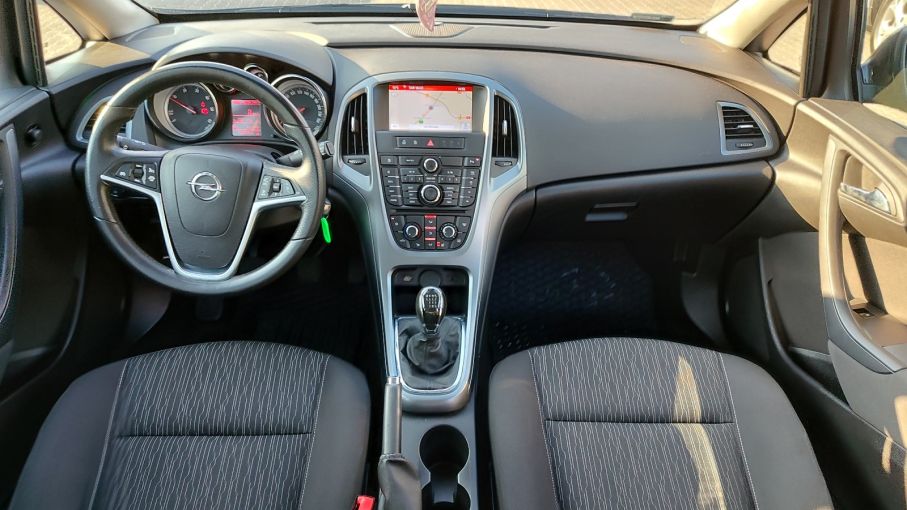 Opel Astra IV 1,6 CDTI 110KM, Xenon, Navi, pakiet zimowy 18