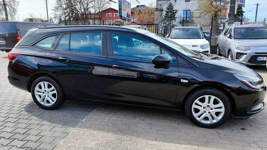 Opel Astra K 1.4T Niski Przebieg Kolor Ekran Serwis ASO Gwarancja 7