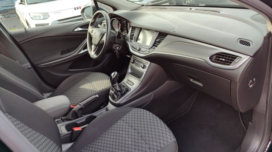 Opel Astra K 1.4T Niski Przebieg Kolor Ekran Serwis ASO Gwarancja 13
