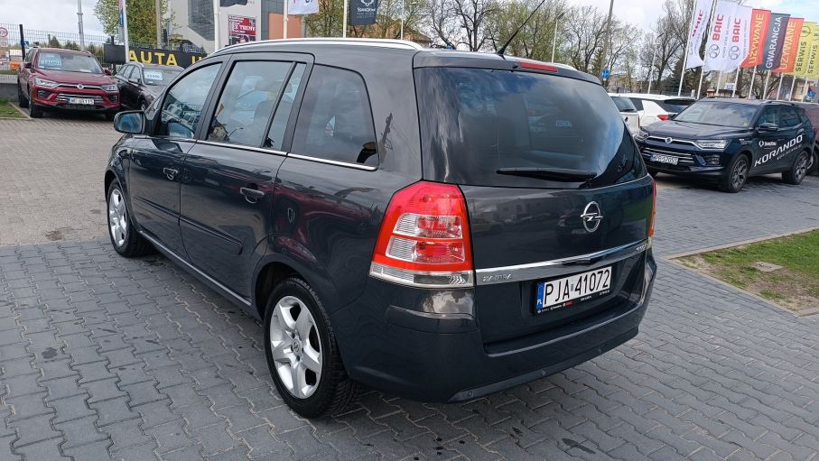 Opel Zafira 1.7cdti Niski Przebieg Climatronic Po Serwisie 7 osób Gwarancja 9