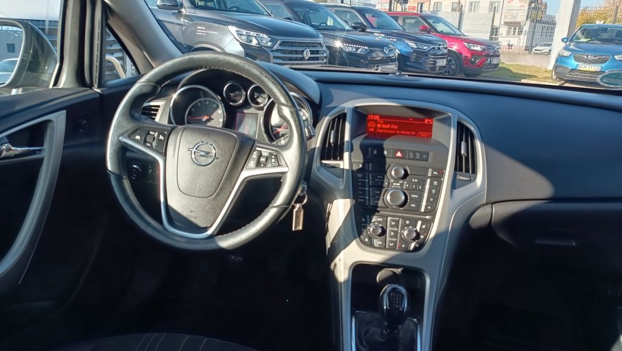 Opel Astra IV 1.4T 140KM Niski Przebieg Serwis ASO Gwarancja 11